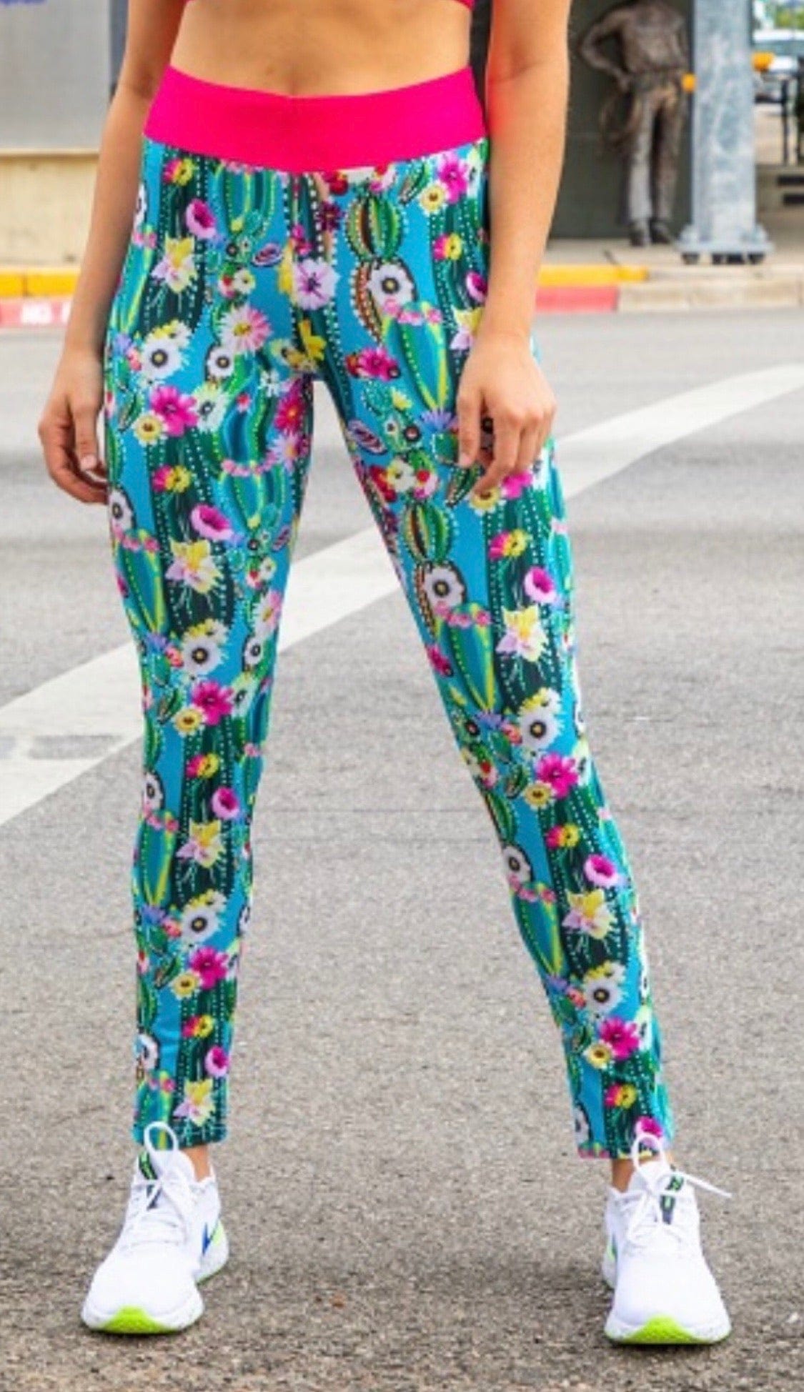 Emerald Floral Pattern Leggings – CandyCactus